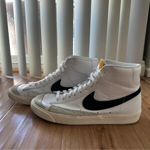 Nike Blazer